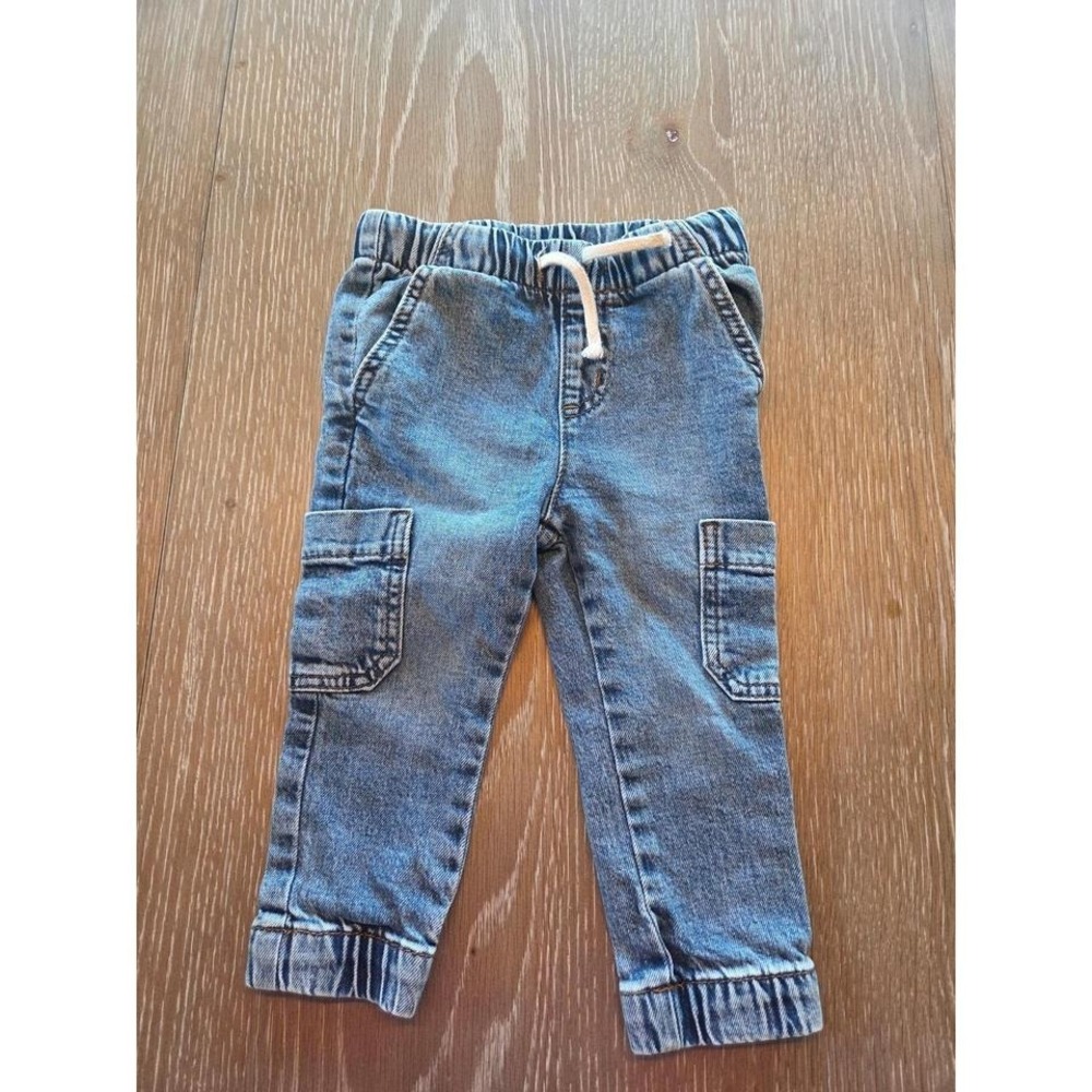 Cat and jack jeans size 18 mos